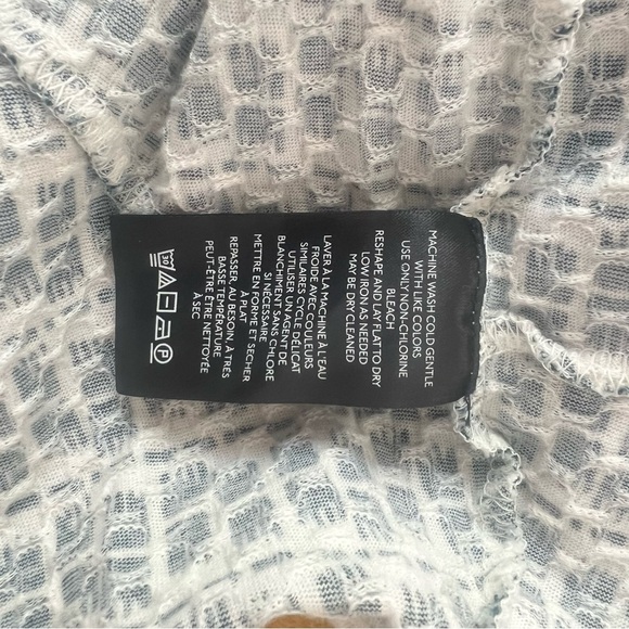 Anthropologie V Neck Peplum Blouse Top Size S - Picture 10 of 11